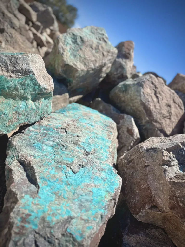 Kino Blue Boulders